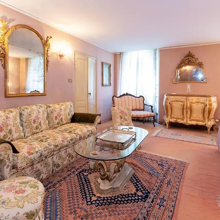 Rigoletto San Marco Square